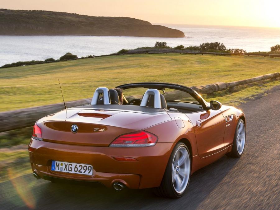  BMW Z4 sDrive 3.5is Roadster 2012 года  (фото 5 из 16)